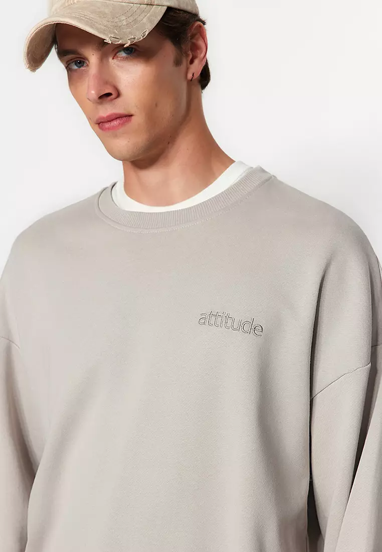 Embroidery Sweatshirt