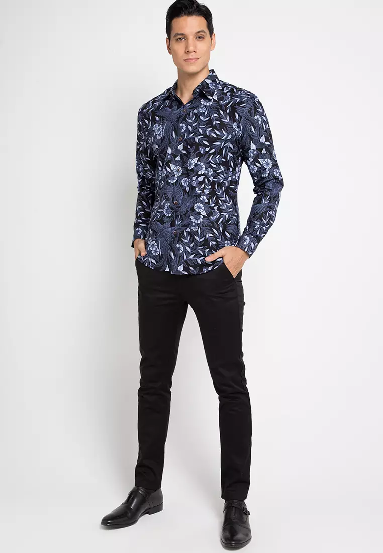 Kemeja Slim Fit Batik Pria Lengan Panjang Aqnasa Navy Black