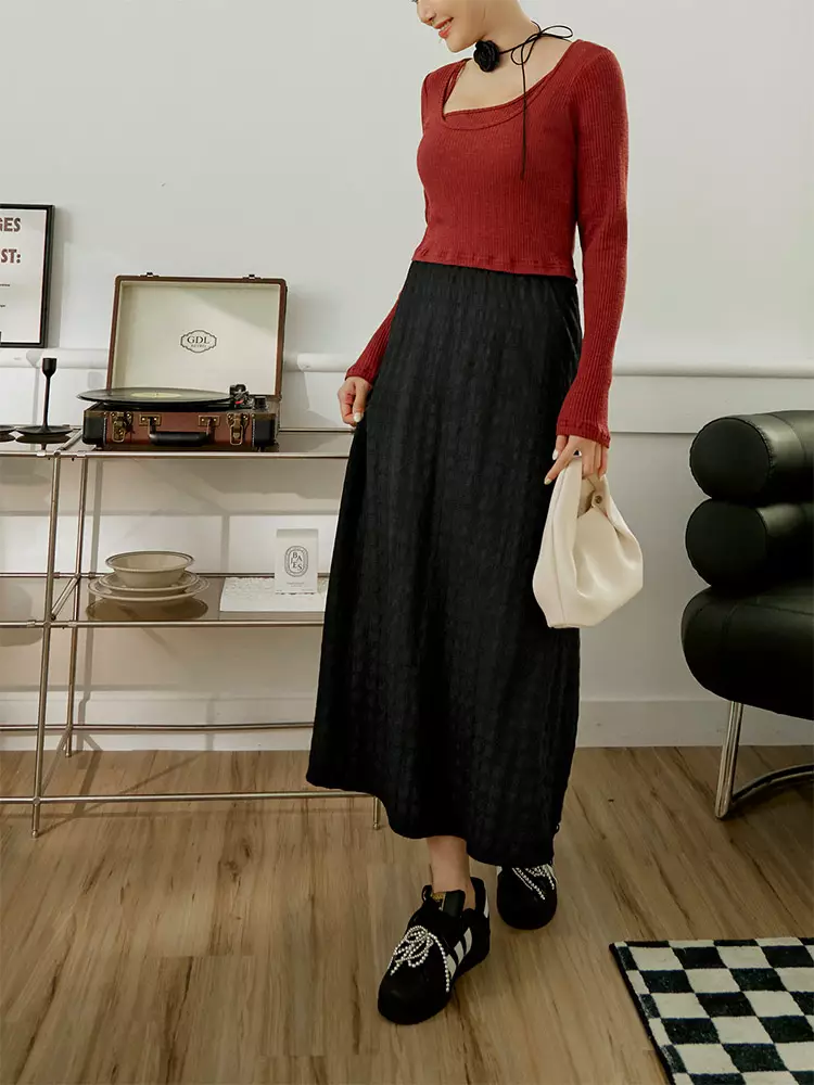 日系立體織紋腰鬆緊A字長裙《CA2976》