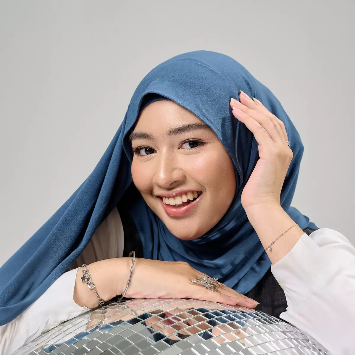 ZM Zaskia Mecca - Sadja Denim Blue | Hijab Instant Segitiga Spandex Premium
