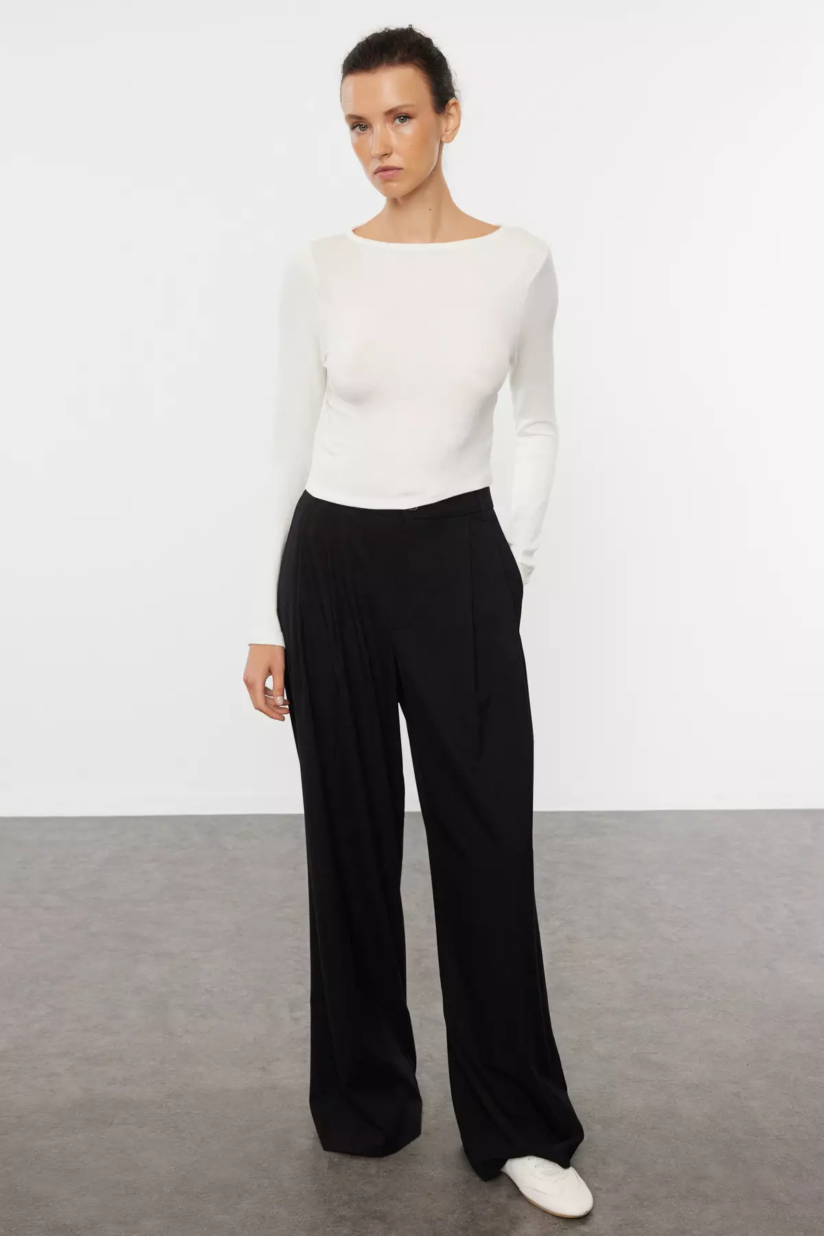 Basic Knitted Blouse