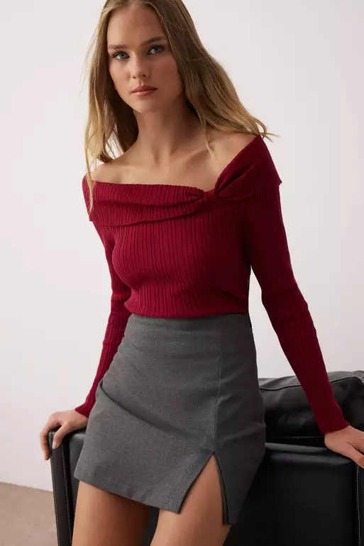 Burgundy Carmen Collar Block Fitted/Slim Fit Sweater