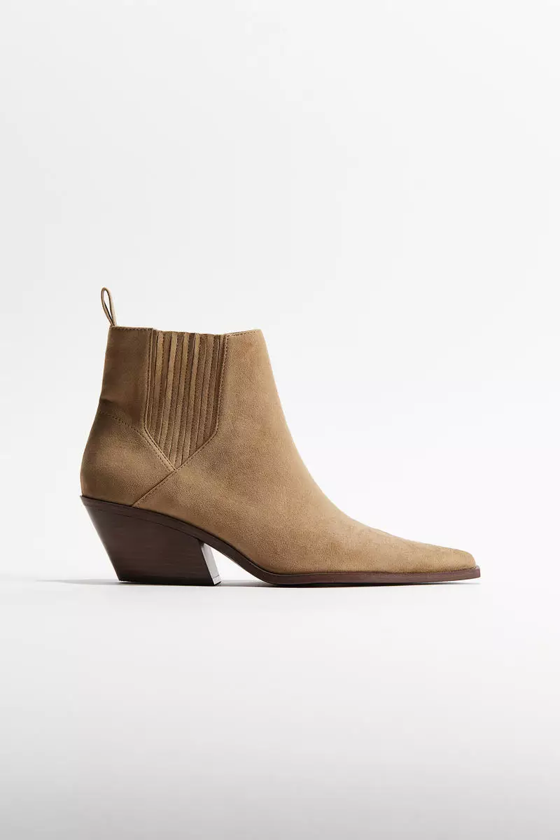 Discount on H&M  shoes - SKU: Cowboy boots