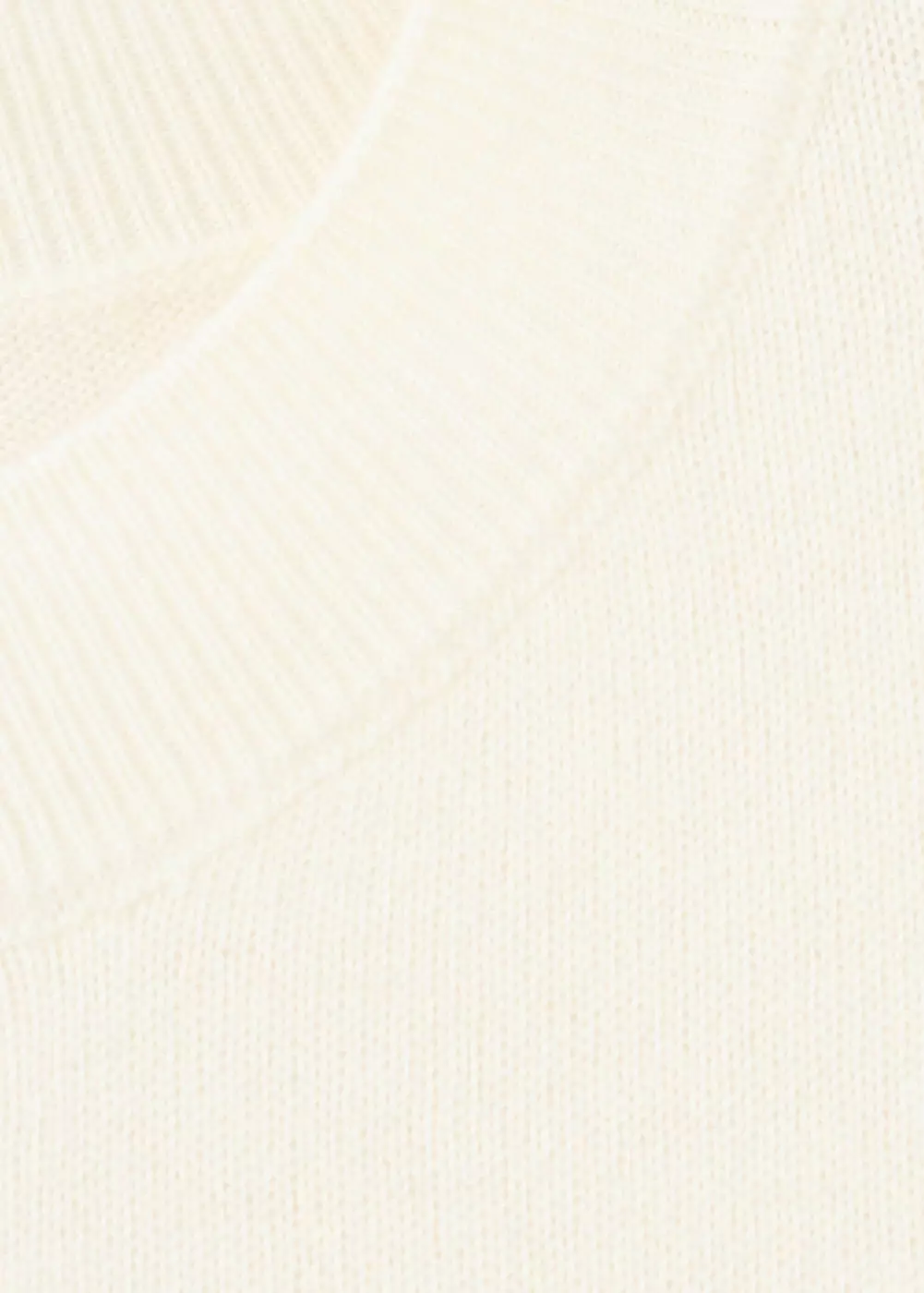 Sweater rajut leher bulat