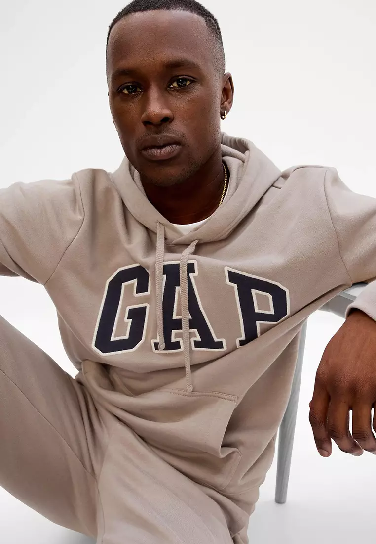 gap embroidered sweatshirt