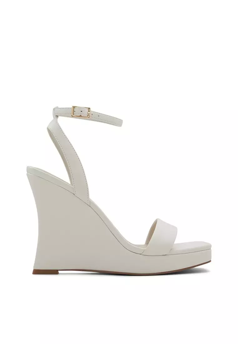 Aldo rose discount gold platform sandals