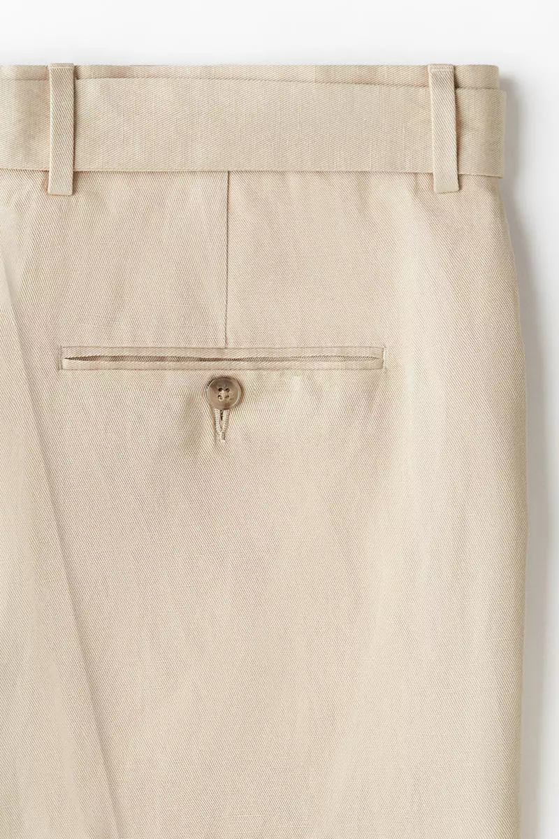 Relaxed Fit Tailored lyocell-blend shorts