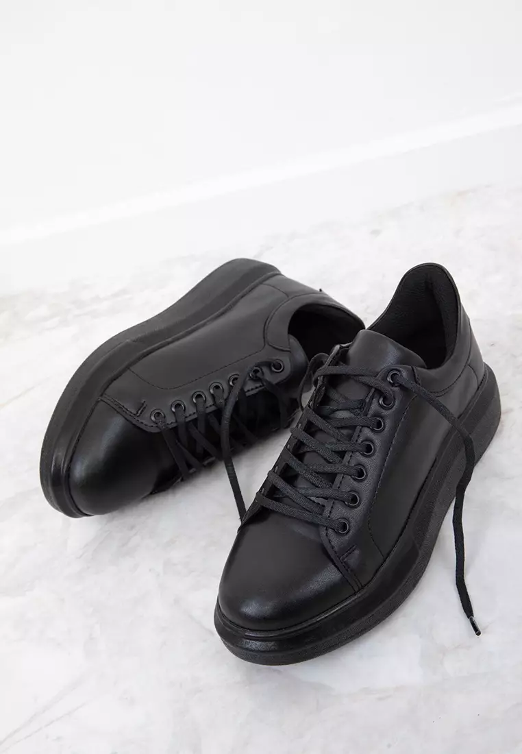 Casual Sneakers