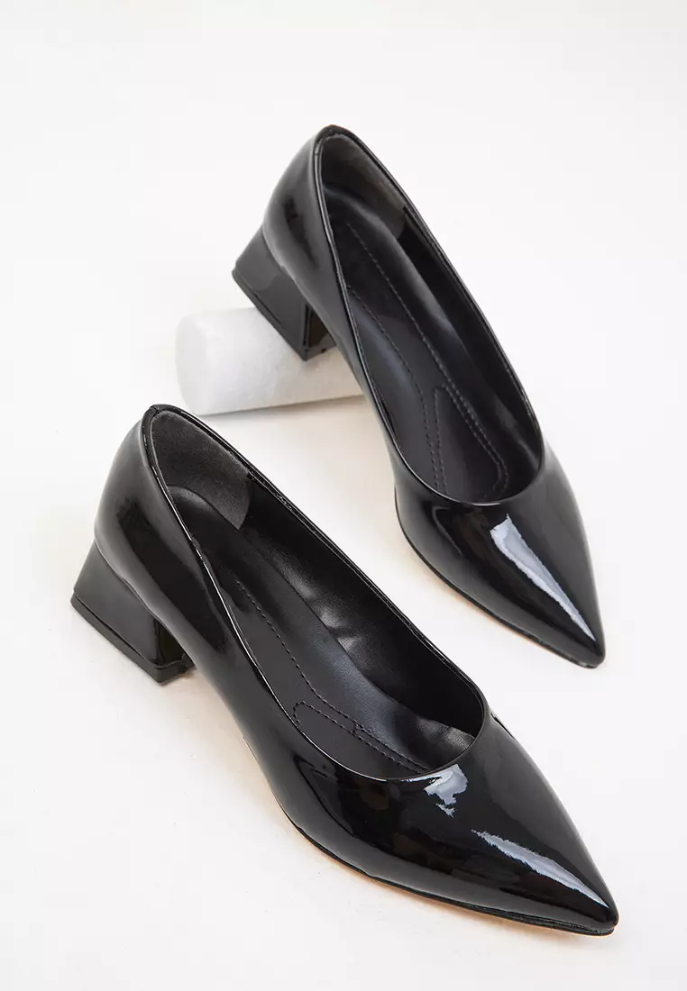Patent Leather Classic Heeled Shoes