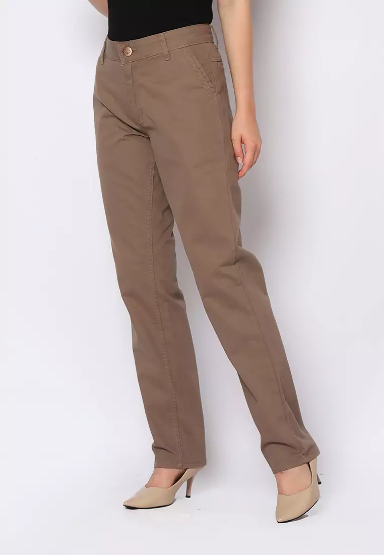 Twill Celana Panjang Wanita Slim Fit Cheerful Mocca 222506
