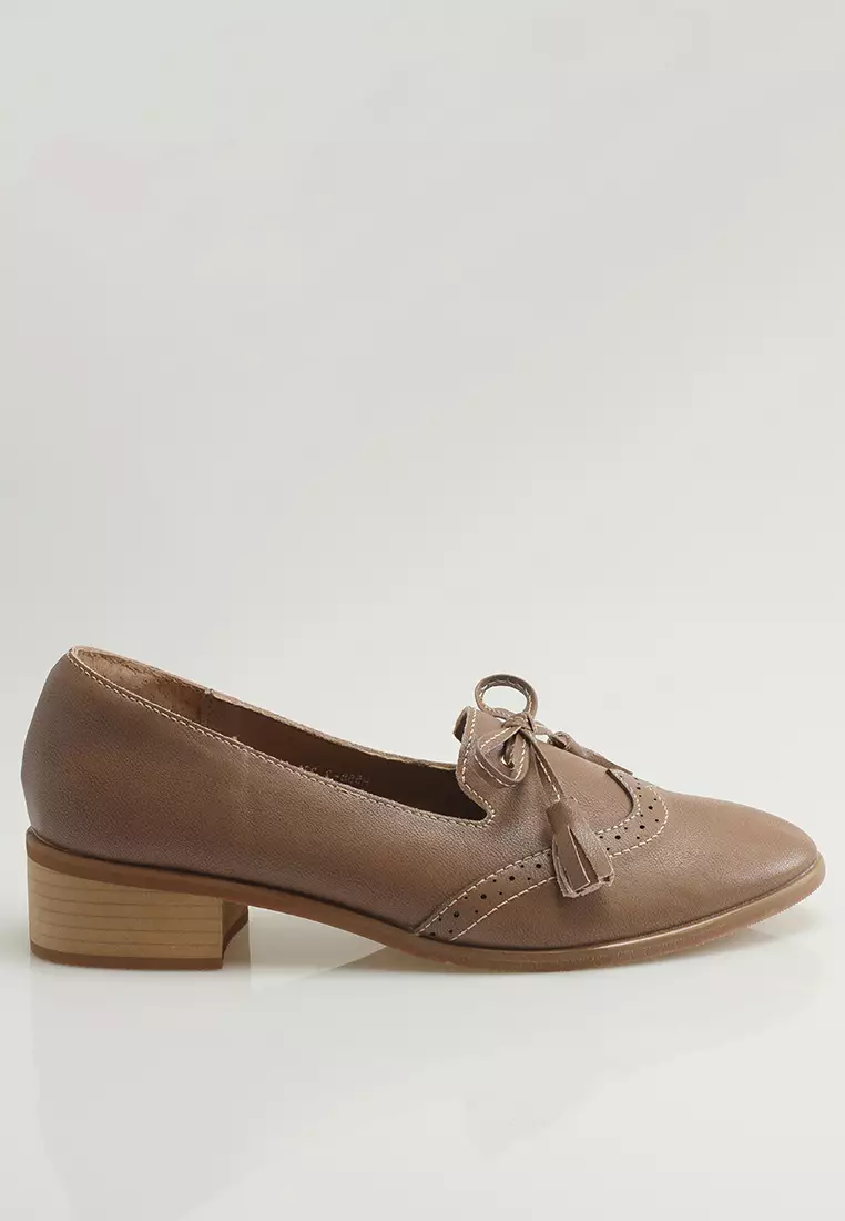 Discount on Twenty Eight Shoes  shoes - SKU: Bow Leather Brogue Loafers Th558-2