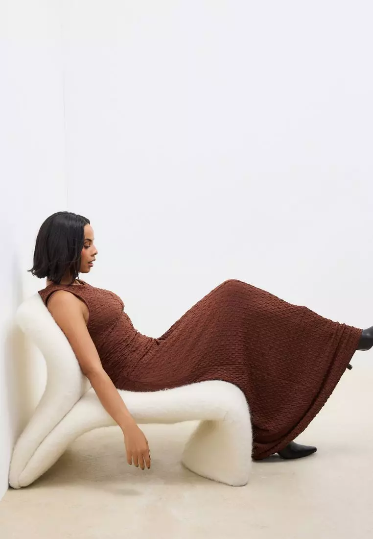 Sleeveless Textured Ruched Midi Dress