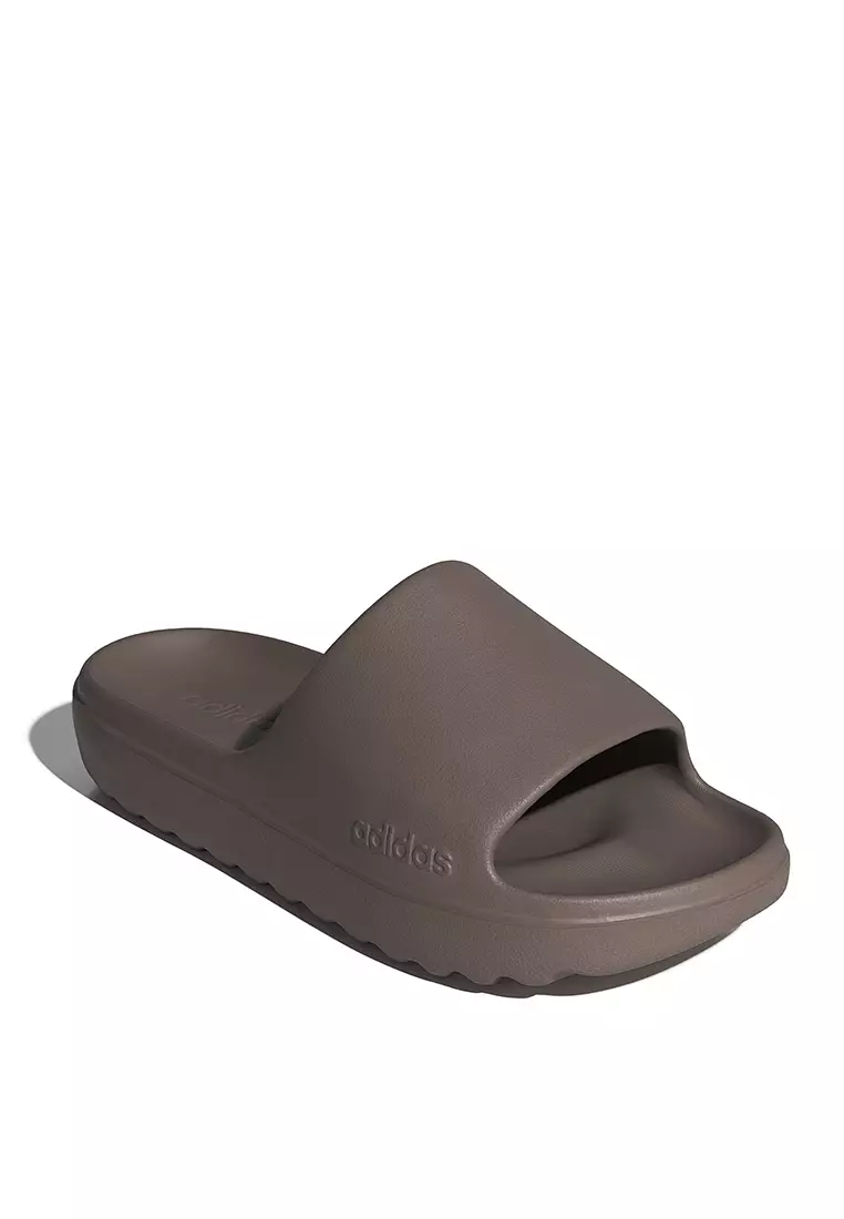 Lifestyle Adilette Lumia Slides Unisex Brown JQ0790