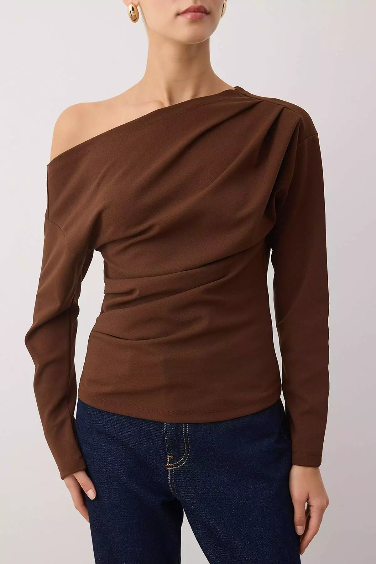 Dark Brown Shirring/Drape Detail Flowy Asymmetric Neckline Knitted Blouse Twoaw26Bz138