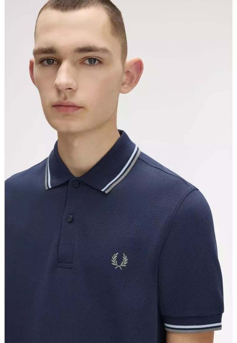 Fred Perry M3600 Twin Tipped Fred Perry Shirt (Dark Airforce / Light Ice / Bay Leaf)