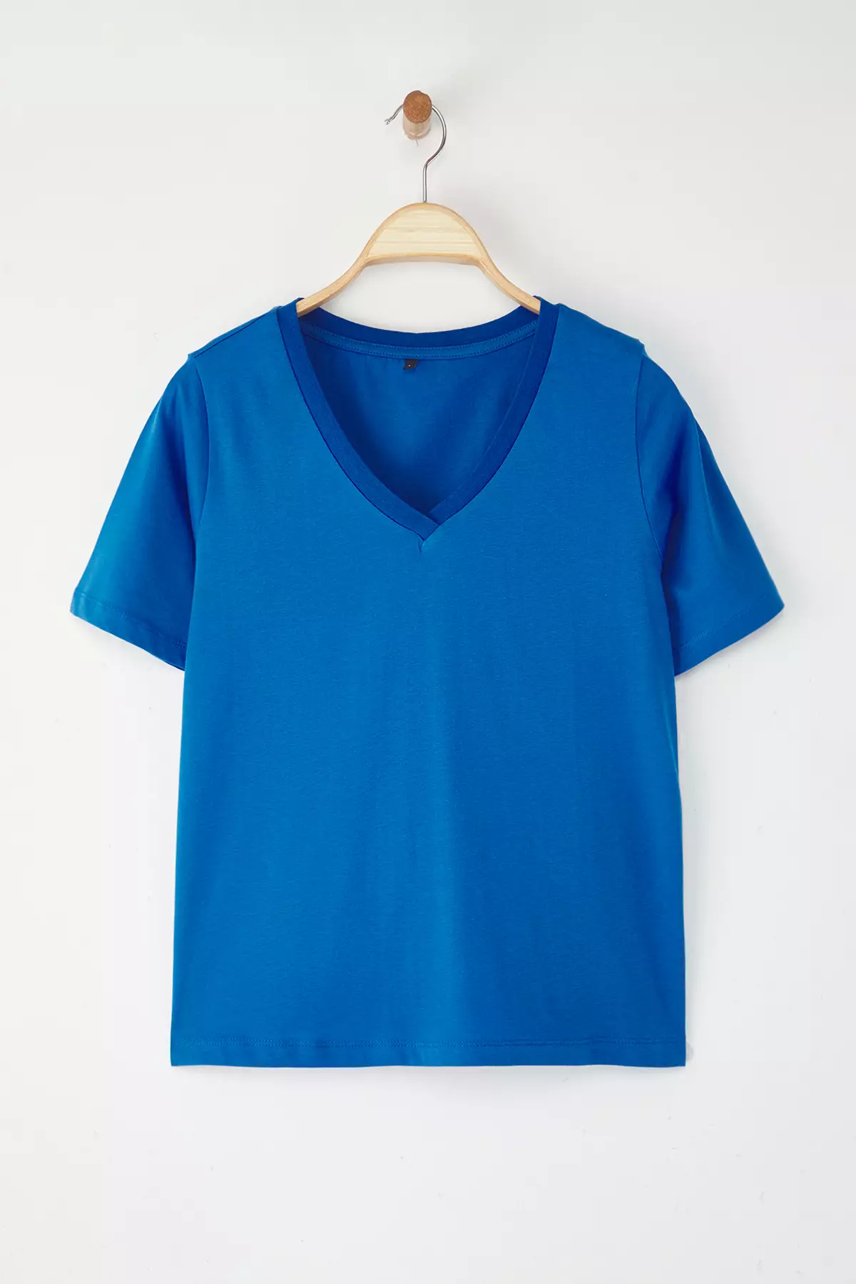 Saks 100% Cotton Basic V Neck Knitted T-Shirt TWOSS23TS00001