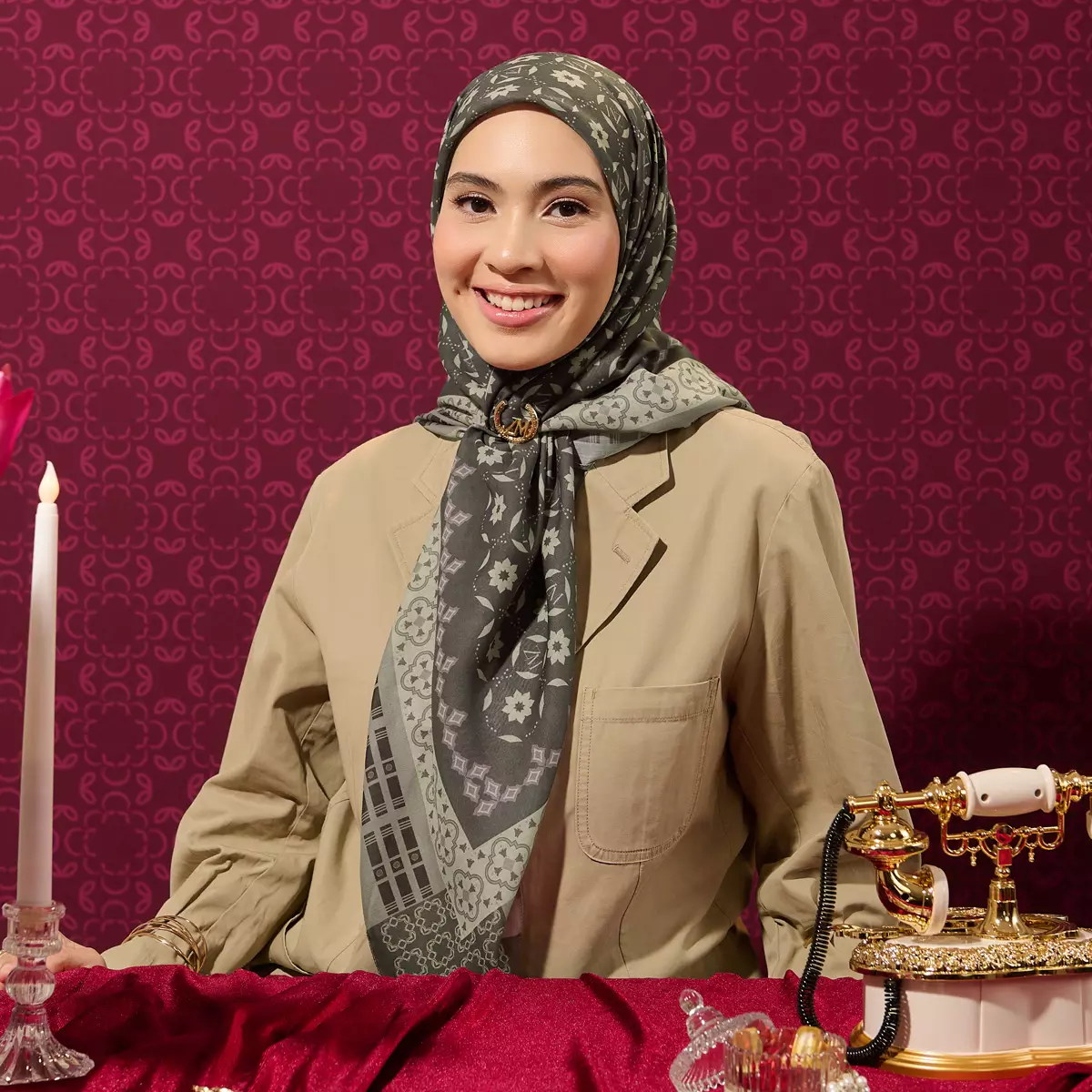 [INCLUDE PREMIUM HARD BOX] ZM Zaskia Mecca - Scarf Harmoni Irama Army | Hijab Premium Square Motif | Kerudung Segi Empat