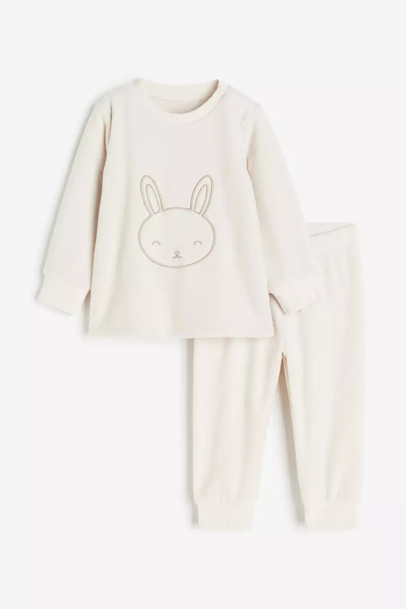 White hot sale fluffy pyjamas