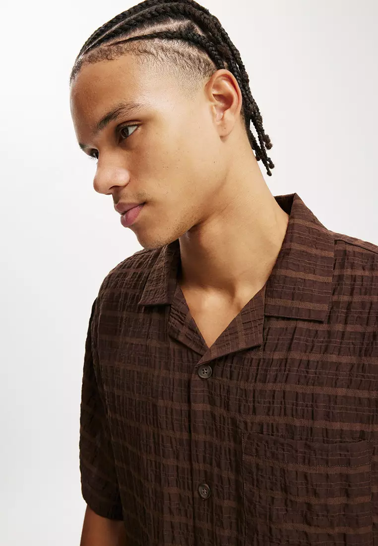 Box Fit Short Sleeve Shirt