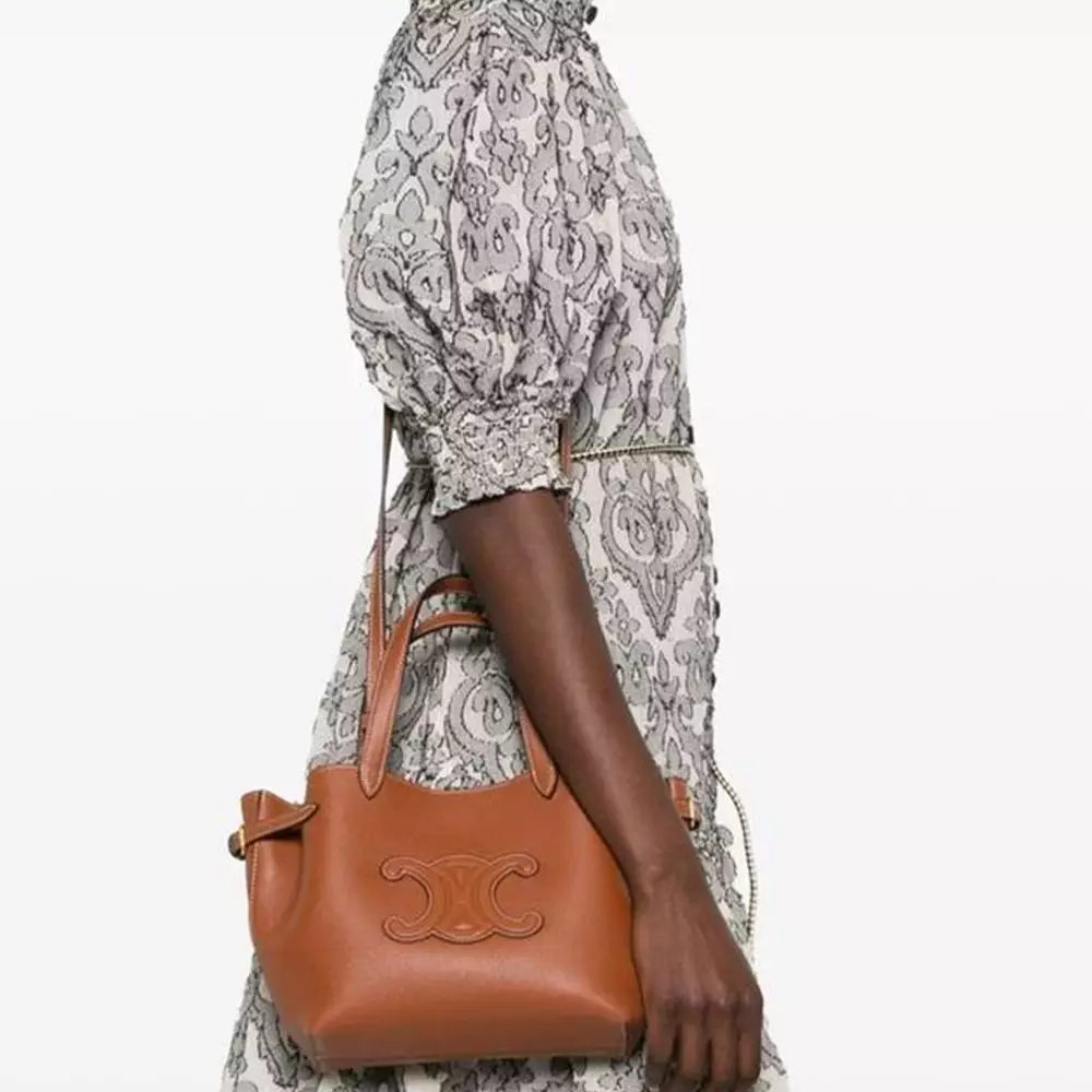 Mini Cabas Anais Cuir Triomphe in Grained Calfskin Tan