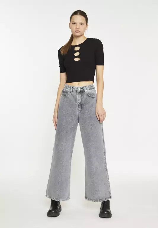 Wide Leg Jeans