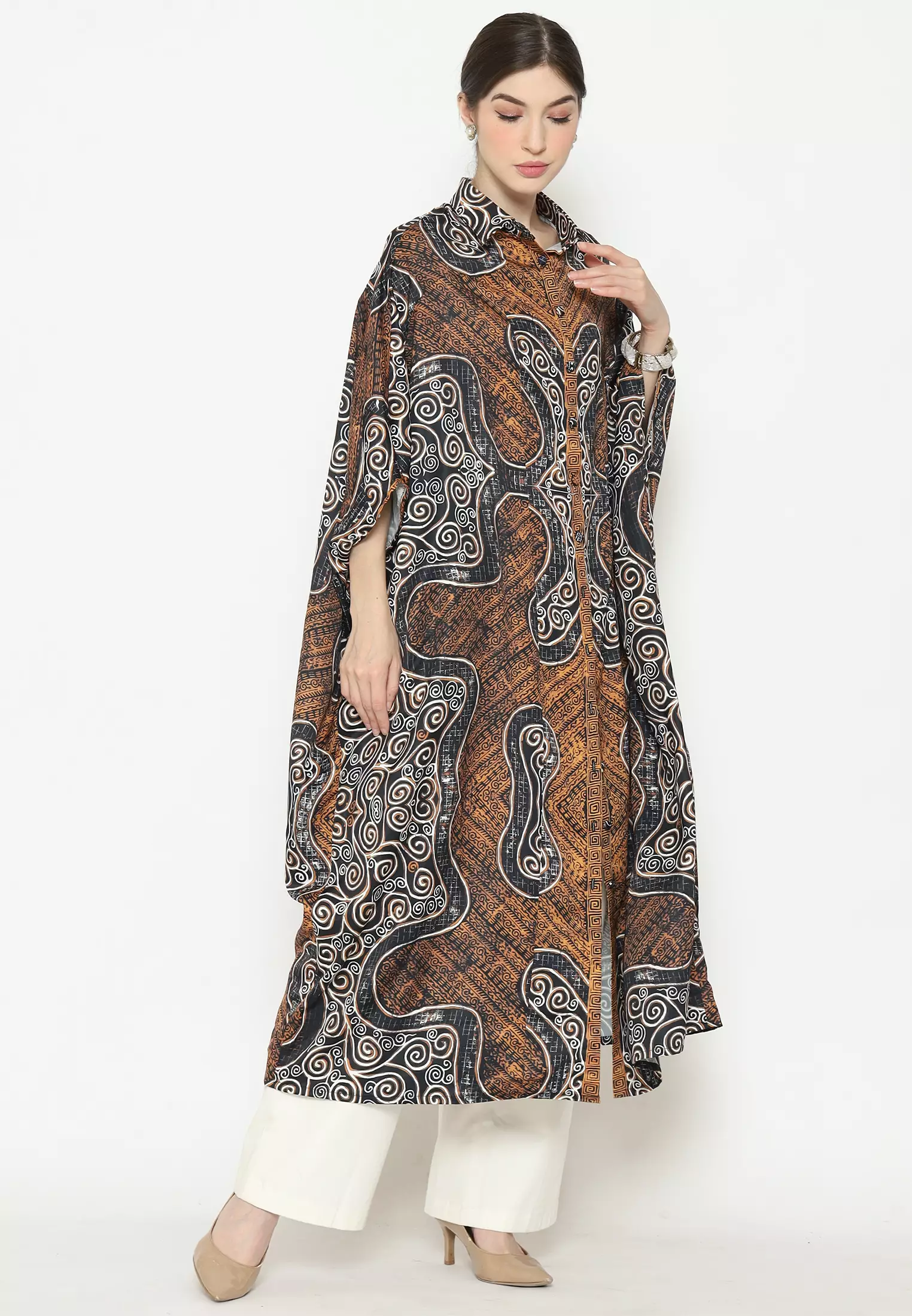 Kanzi Collared Kaftan