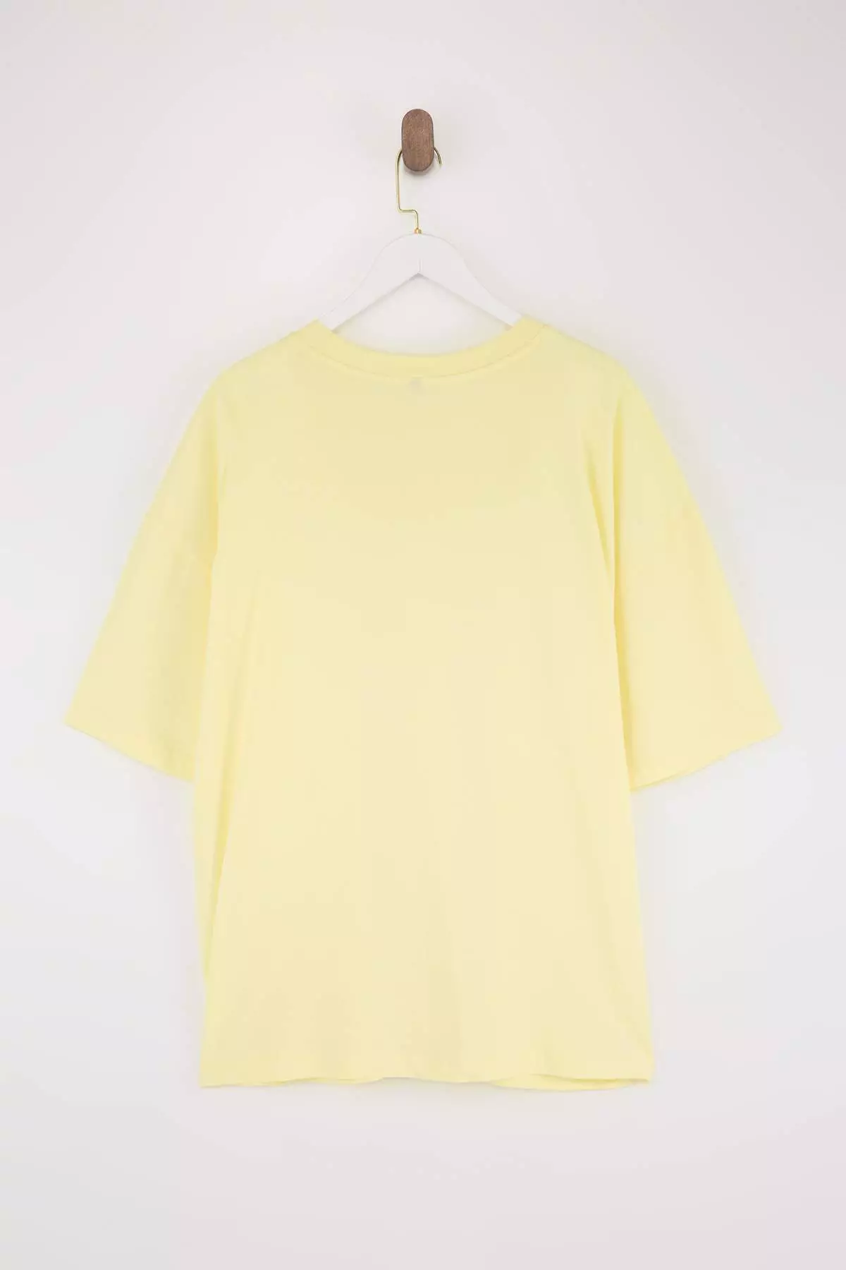 Big Size Yellow Oversized /Wide Cut 100% T-Shirt Tmnss23Ts00139