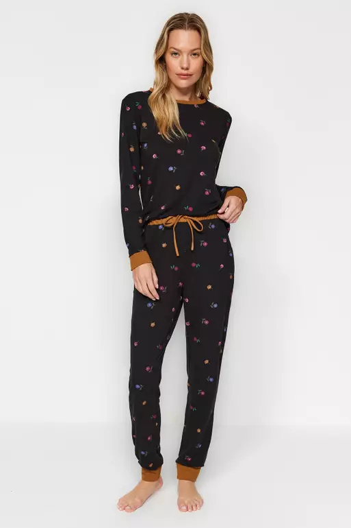 Black Floral T-Shirt-Jogger Knitted Pajama Set