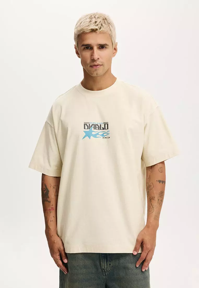 Box Fit Graphic T-Shirt