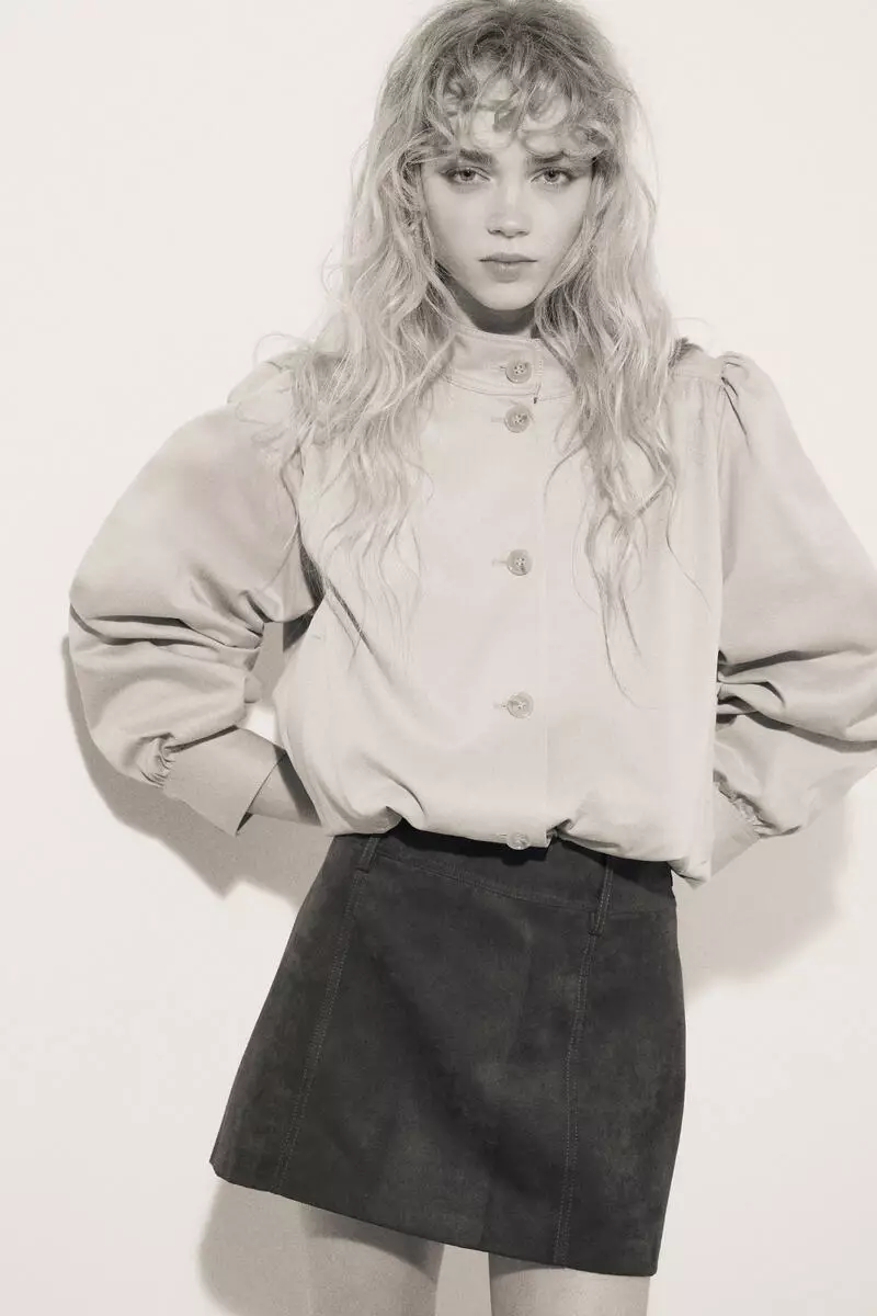 Puff-sleeved twill jacket