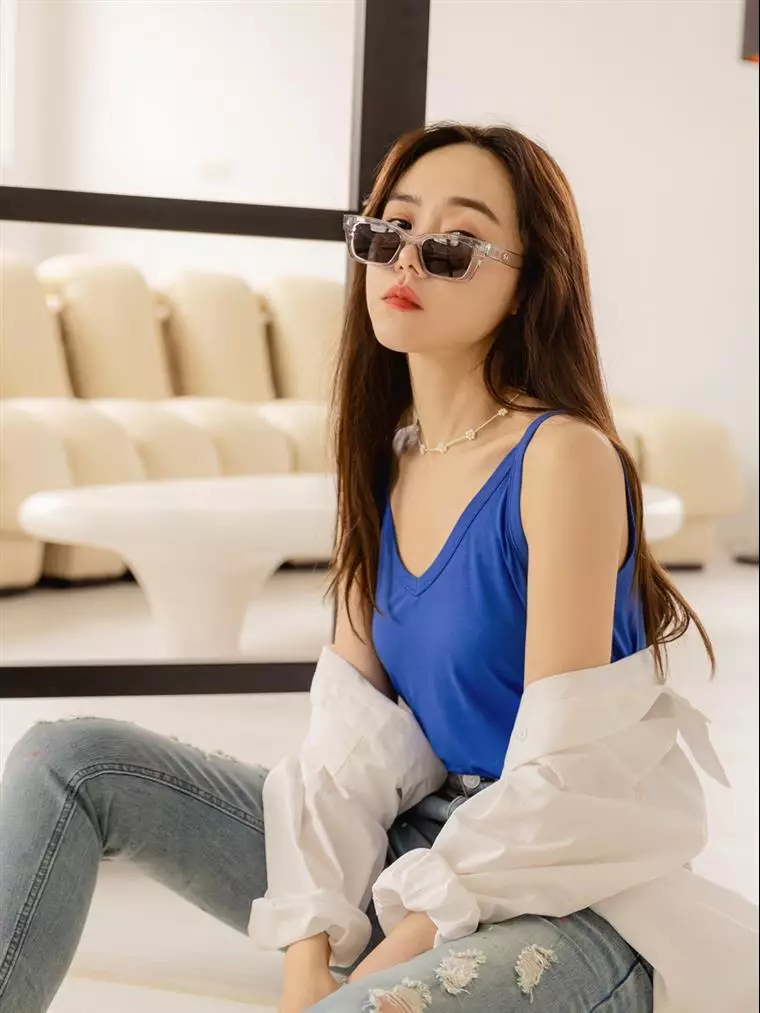 OBSTYLE Cool and Comfortable Modal Double-Wear Tank Top《AB18192》 2024, Buy  OBSTYLE Online