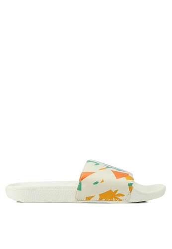 Buy Vans Leila Hurst Slide On Online Zalora Malaysia