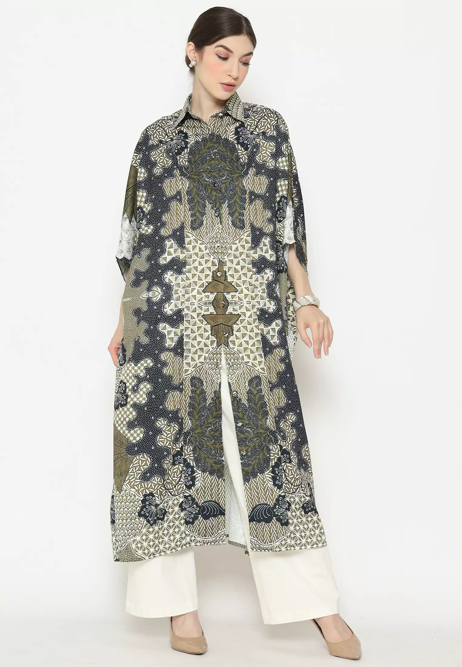 Kanzi Collared Kaftan