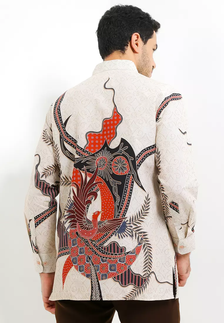 Kemeja Body Fit Batik Modern 35