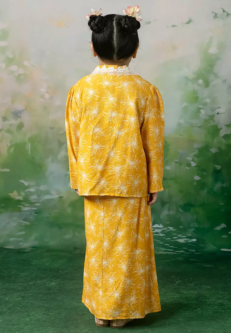 Gades Lubna Kebaya Set