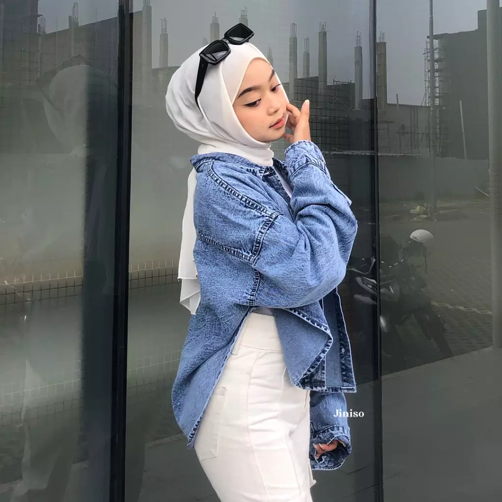 Jaket Crop Jeans Oversize Belle Basic Blue Acid