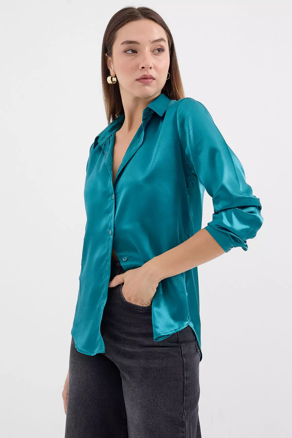 Long Sleeves Collared Shirt