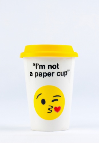 Newage Newage 500ML Ceramic Emojis Mug with Silicone Lid / Drink Mug / Tea Tumbler / Gift Set - Smile / Kiss / Wink / Happy / Love / Shy 757F2HL4E7BF42GS_1