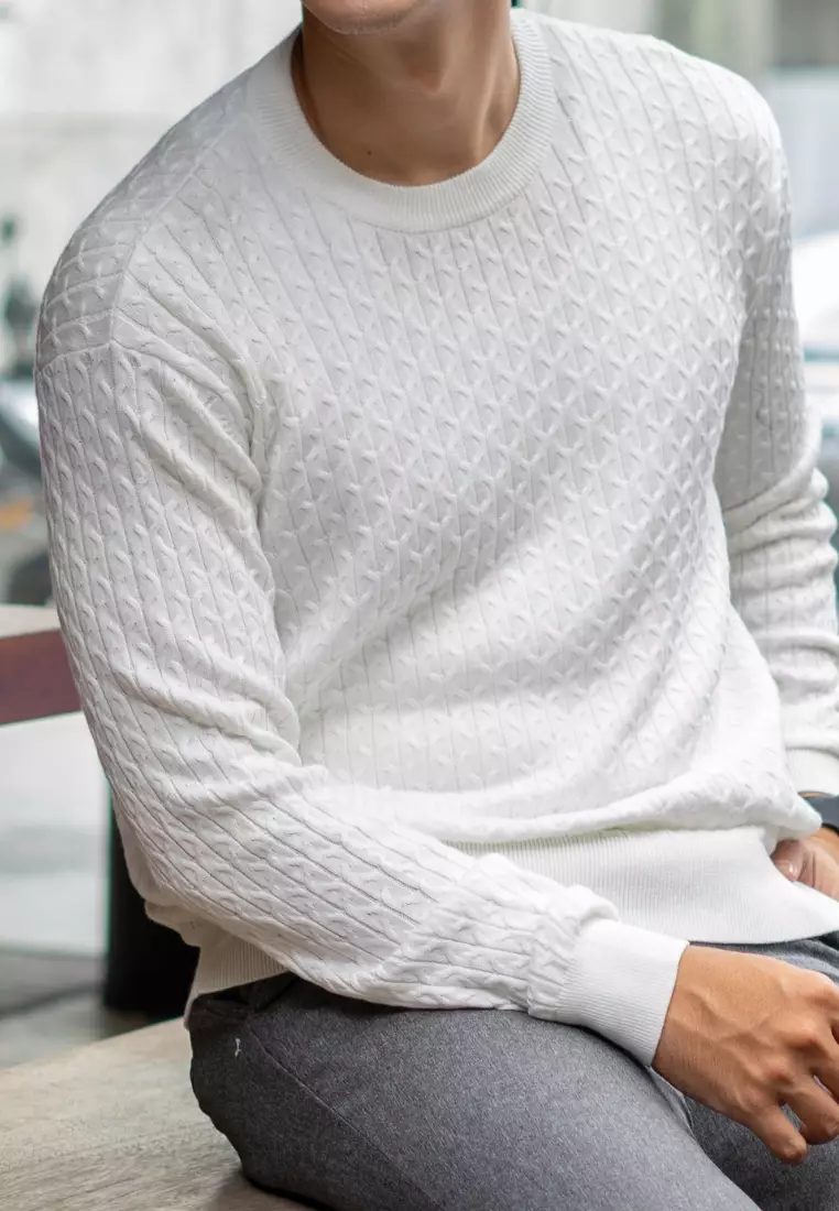 Kale Sylvester White / Sweater Rajut