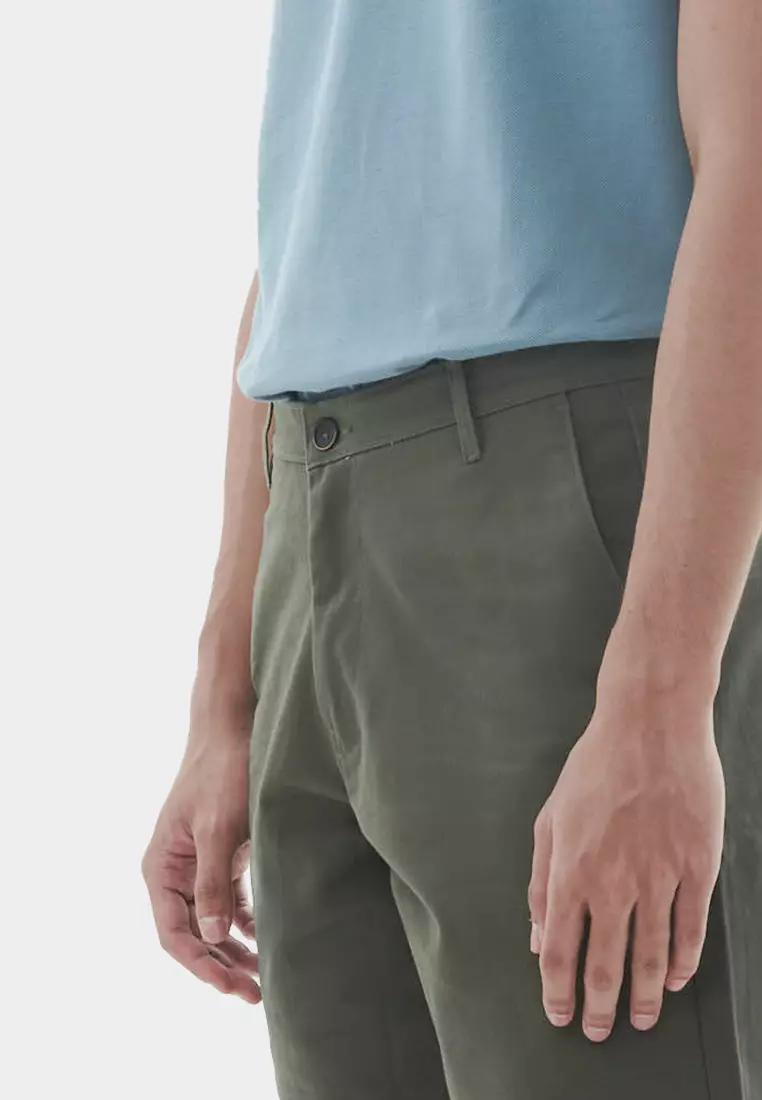 MANZONE - Celana Pendek Bermuda Pria Arion - OLIVE