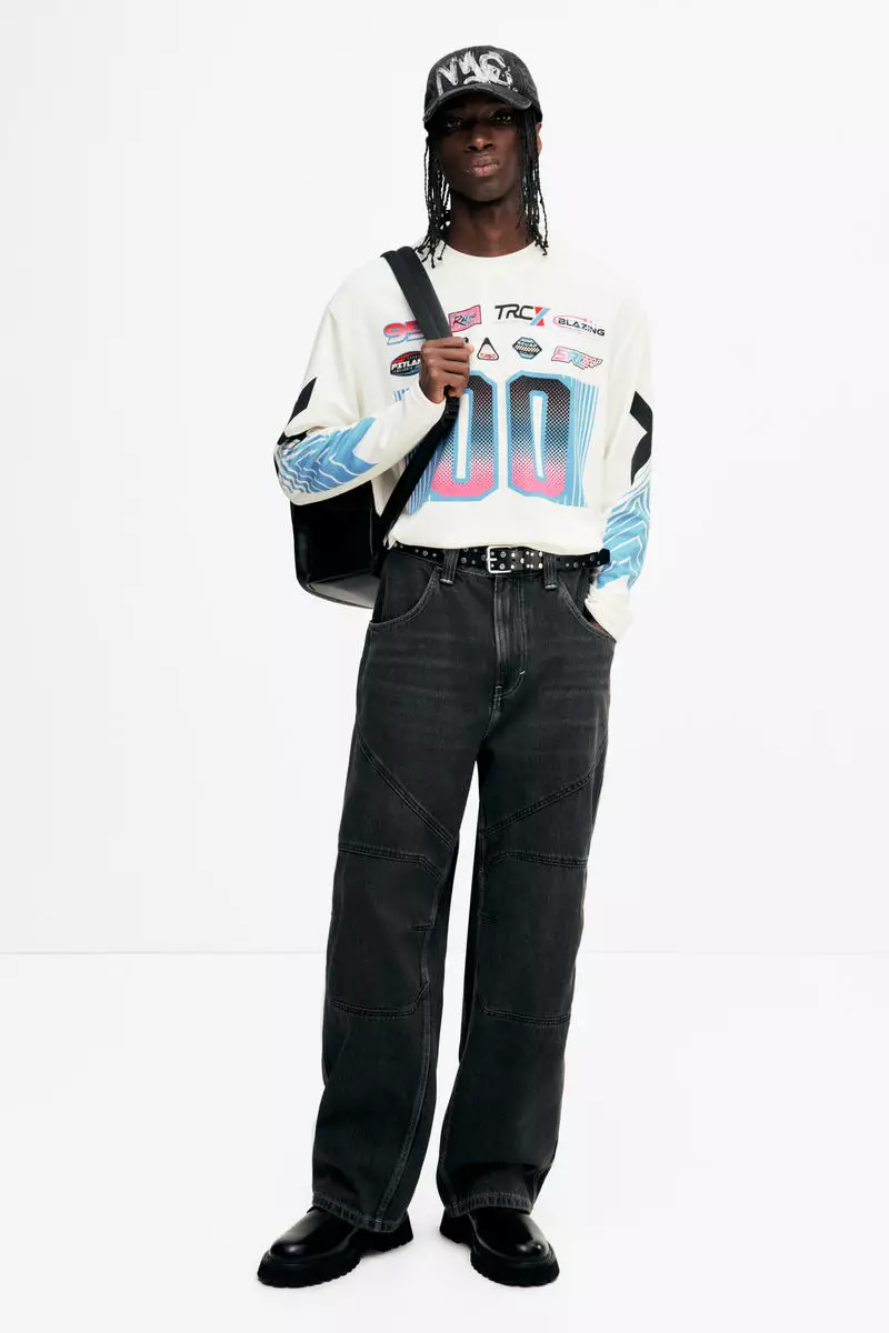 Loose Fit Long-sleeved mesh top