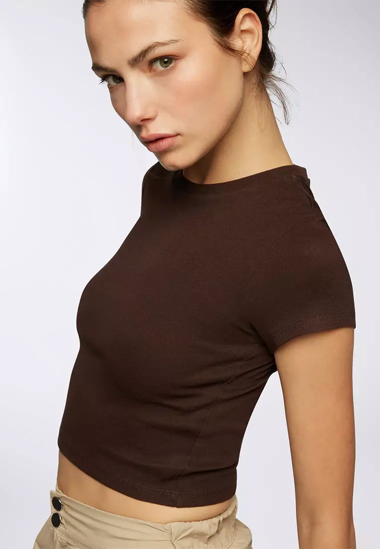 Woman Short-Sleeved T-Shirt