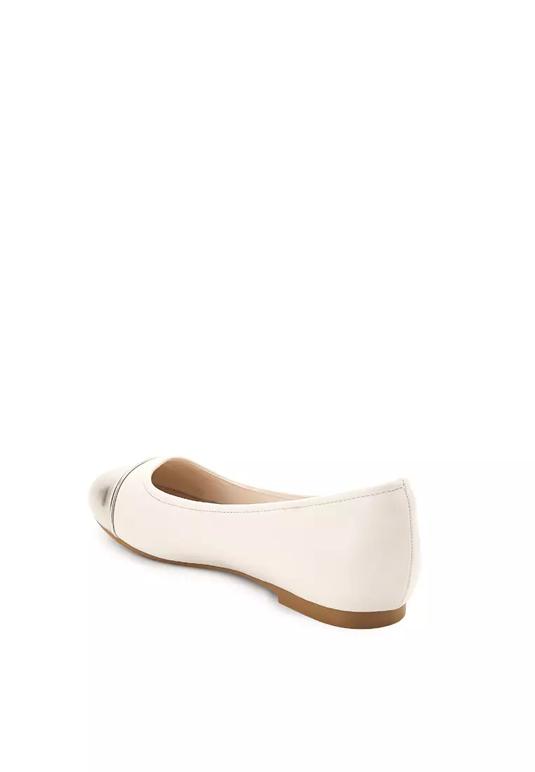 Carter J2475-6 Flat Shoes Off White/Gold