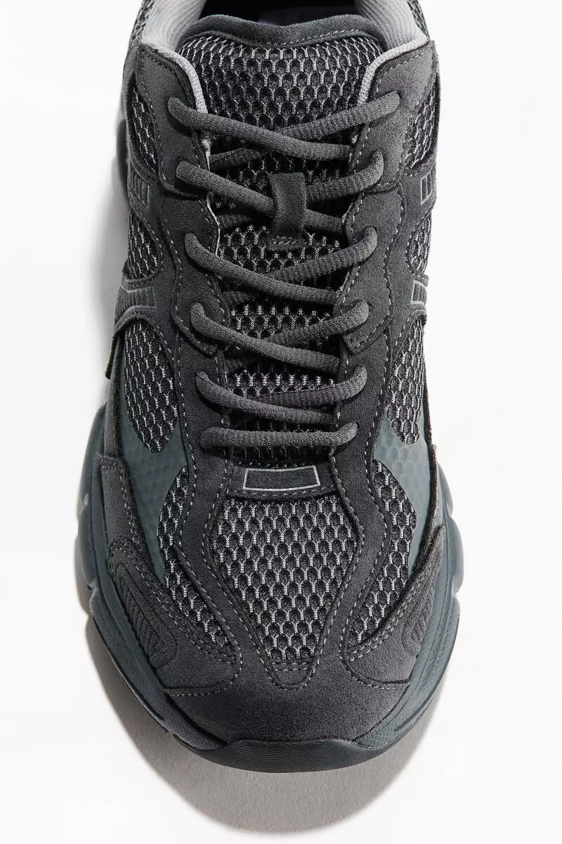 Chunky trainers