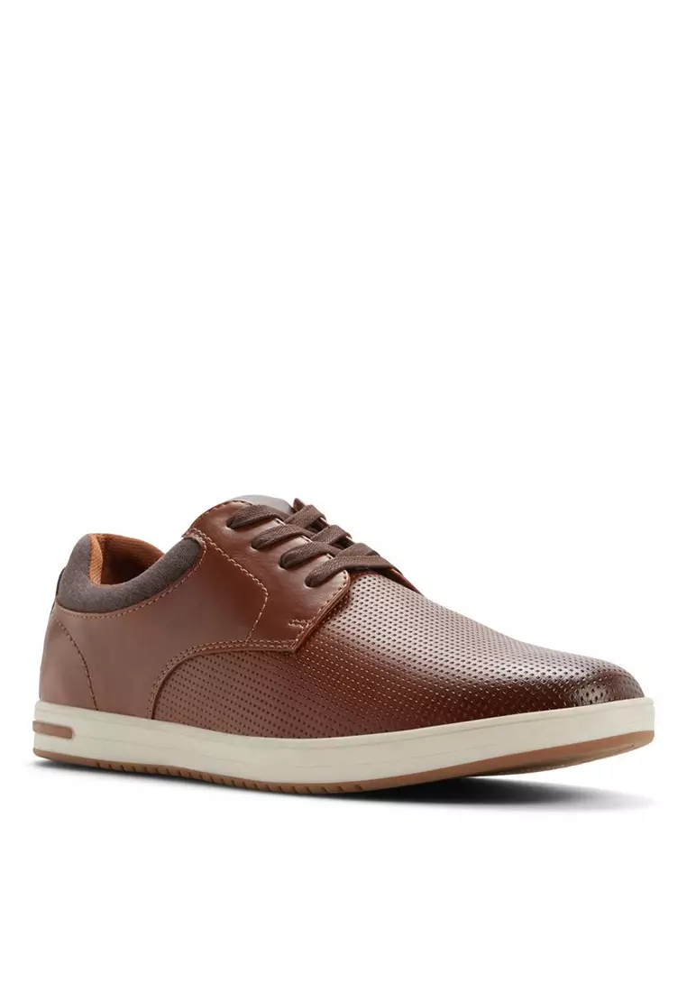 Dorchester Low-Top Sneakers