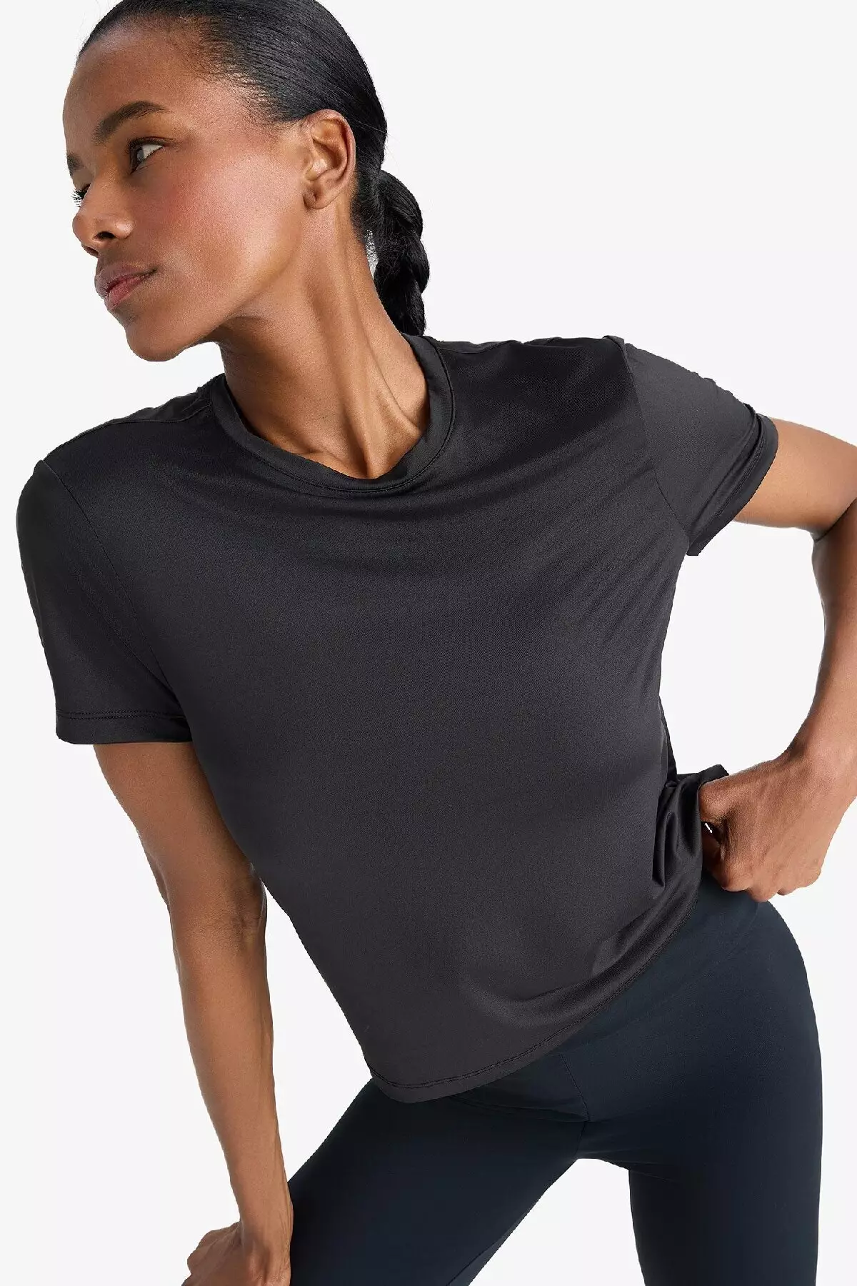 Fit Standard Fit Crew Neck Sportsman Basic Plain Short Sleeve Black T-Shirt D2296Ax25Sp