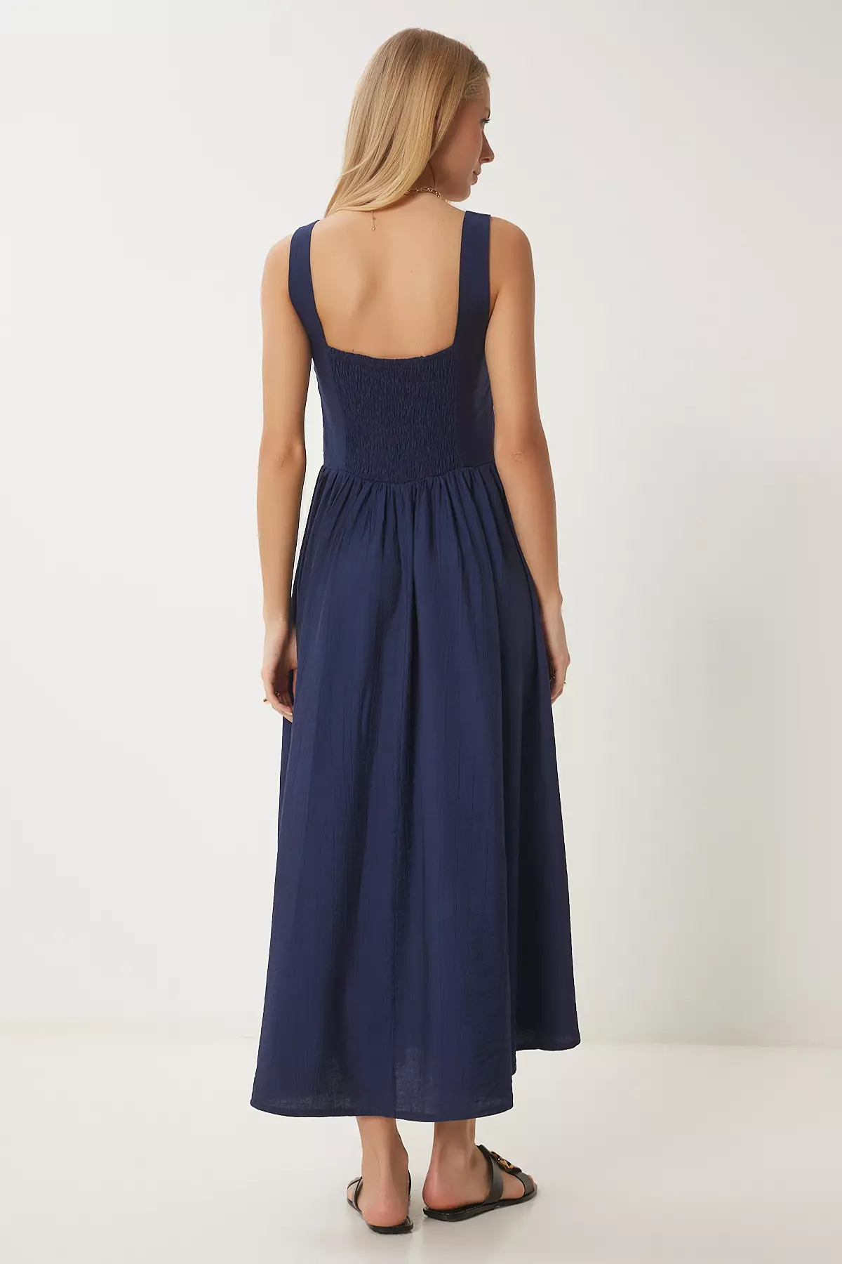 Women's Navy Blue Wrinkle Effect Flared Woven Dress Ub00339