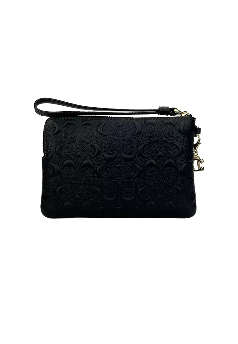 Boxed Corner Zip Wristlet In Signature Leather Black CF358