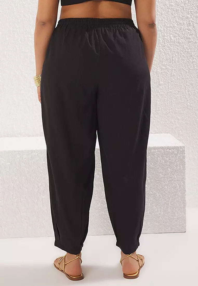 Black Pleated High Waist Carrot/Shalwar Beach Wear Plus Size Trousers Tbbss25Ar00001