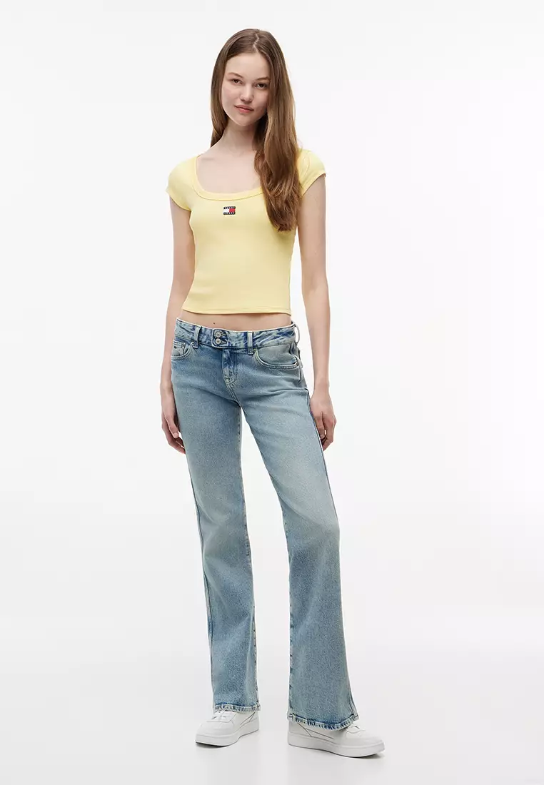 Badge Scoop Neck Slim T-Shirt - Tommy Jeans